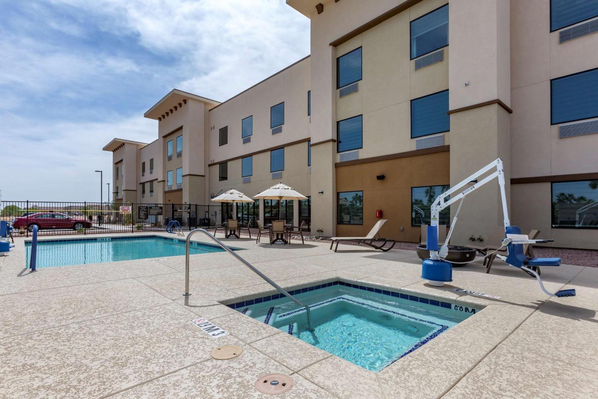 Best Western Plus Casa Grande Inn & Suites Εξωτερικό φωτογραφία